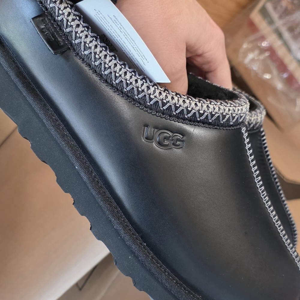 UGG Tasman Leather Regen Mens Size 11 New In Box With Tags